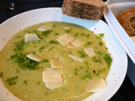 Brokkoli-Creme-Suppe