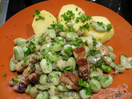 Dicke Bohnen mit Speck