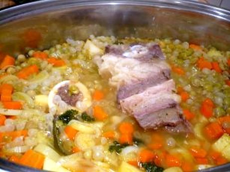 Erbsensuppe
