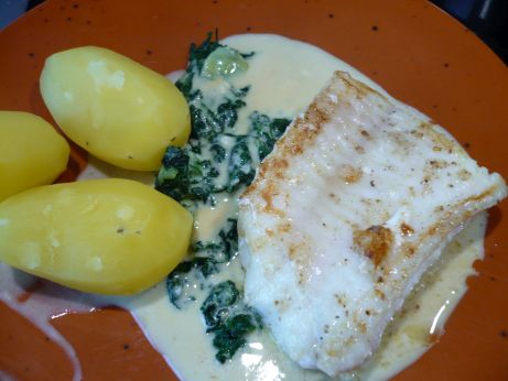 Fischfilet mit Spinat und Meerrettichsoe