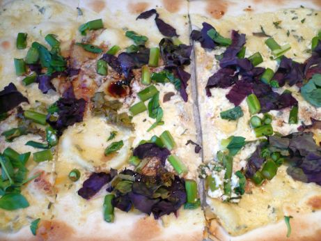 Flammkuchen mit Spargel