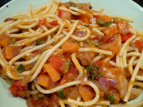 Nudeln mit Gemse-Bolognese