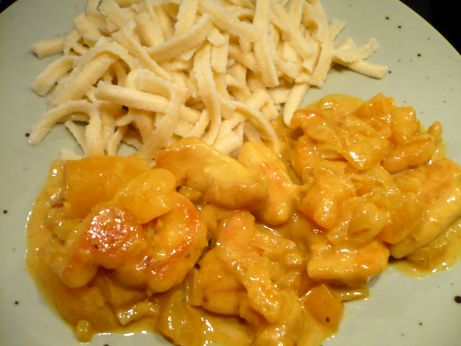 Curryhuhn mit Pfirsichen