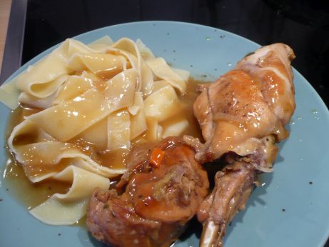 Geschmortes Kaninchen