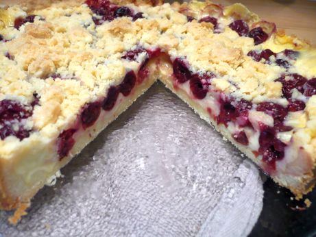 Kirschkuchen mit Streuseln