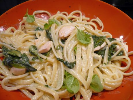 Nudeln mit Lachs