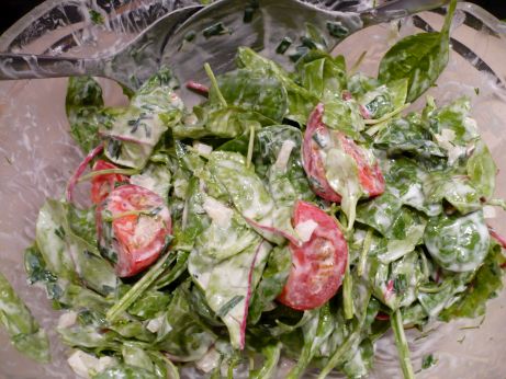 Salatsoe mit Joghurt